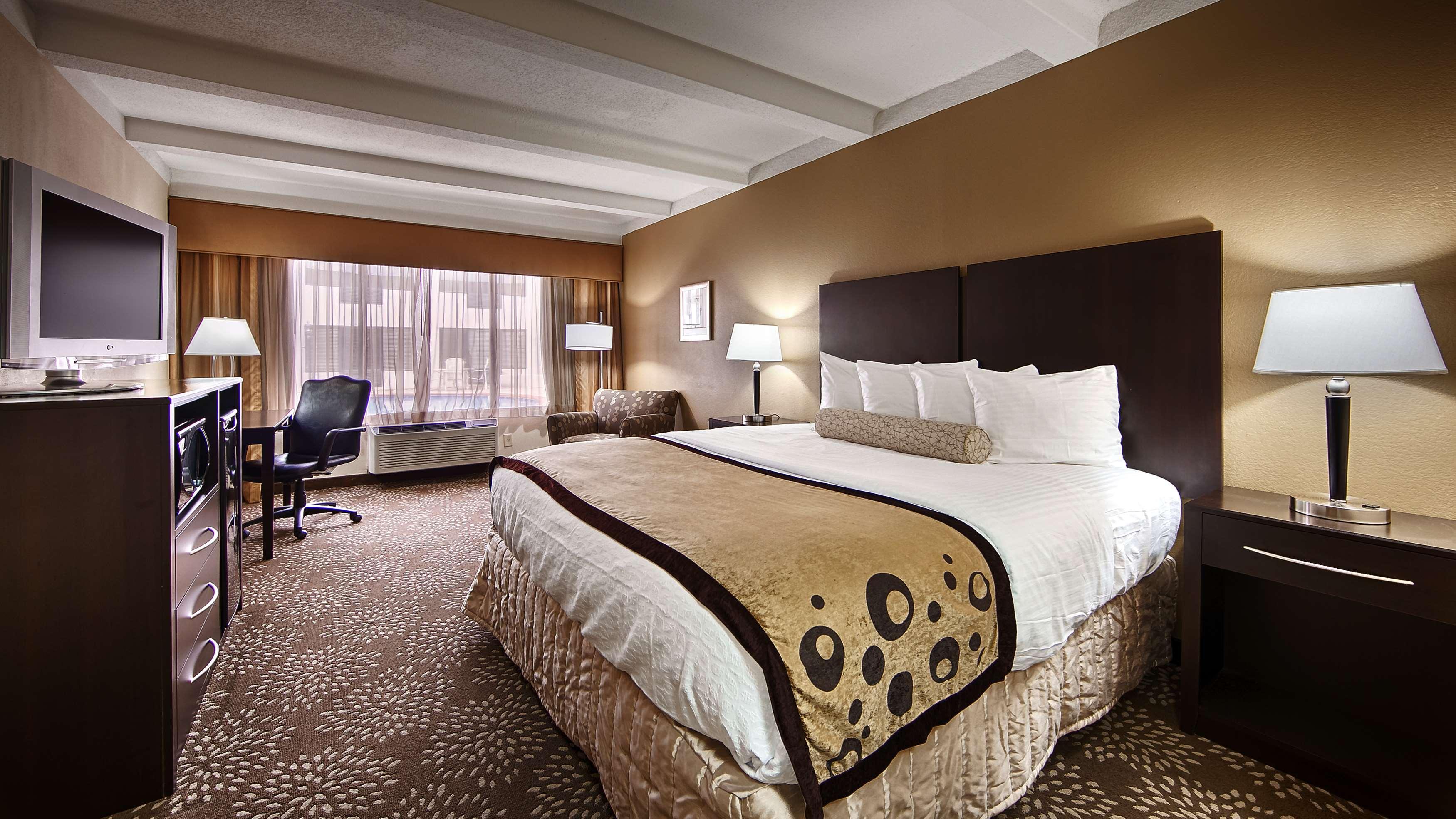 Best Western Plus Madison-Huntsville Hotel Buitenkant foto