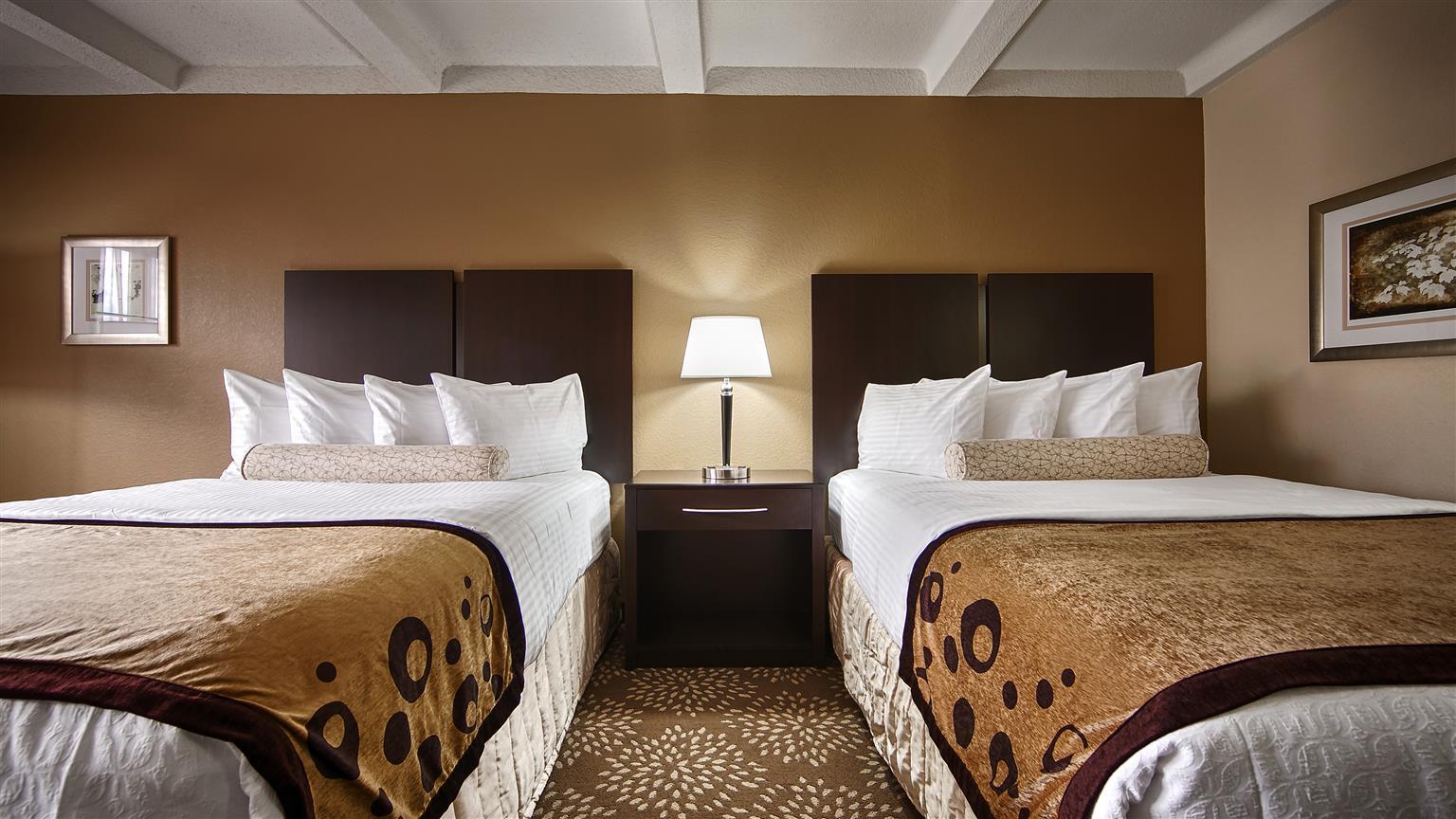 Best Western Plus Madison-Huntsville Hotel Buitenkant foto